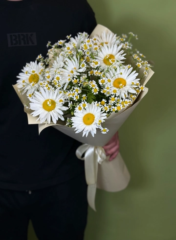 Букет из ромашек от интернет-магазина цветов в Красноярске